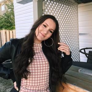 Meet your Posher, Jasmine